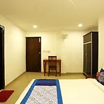 Oyo Hotel Marina